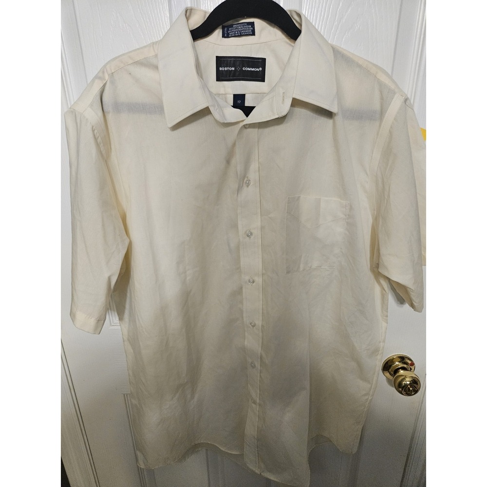 Boston Common Men's Button Down Short Sleeve Shirt Lightweight Size L/XL Neck 17